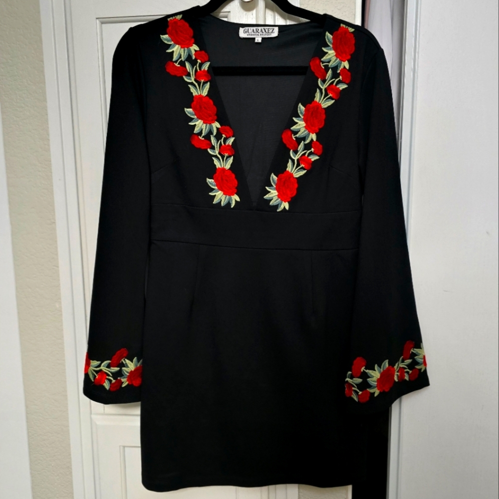 Glamorous Deep V Black Dress with Red Floral Accents